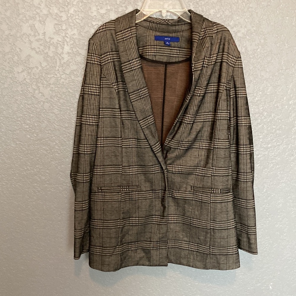 APT. 9 Jacket, Medium - Picture 2 of 3